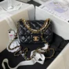 MINI CLASSIC HANDBAG